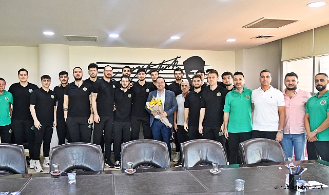 Akhisar Belediye Basketbol Kulübü Yeni Sezon Öncesi Başkan Besim